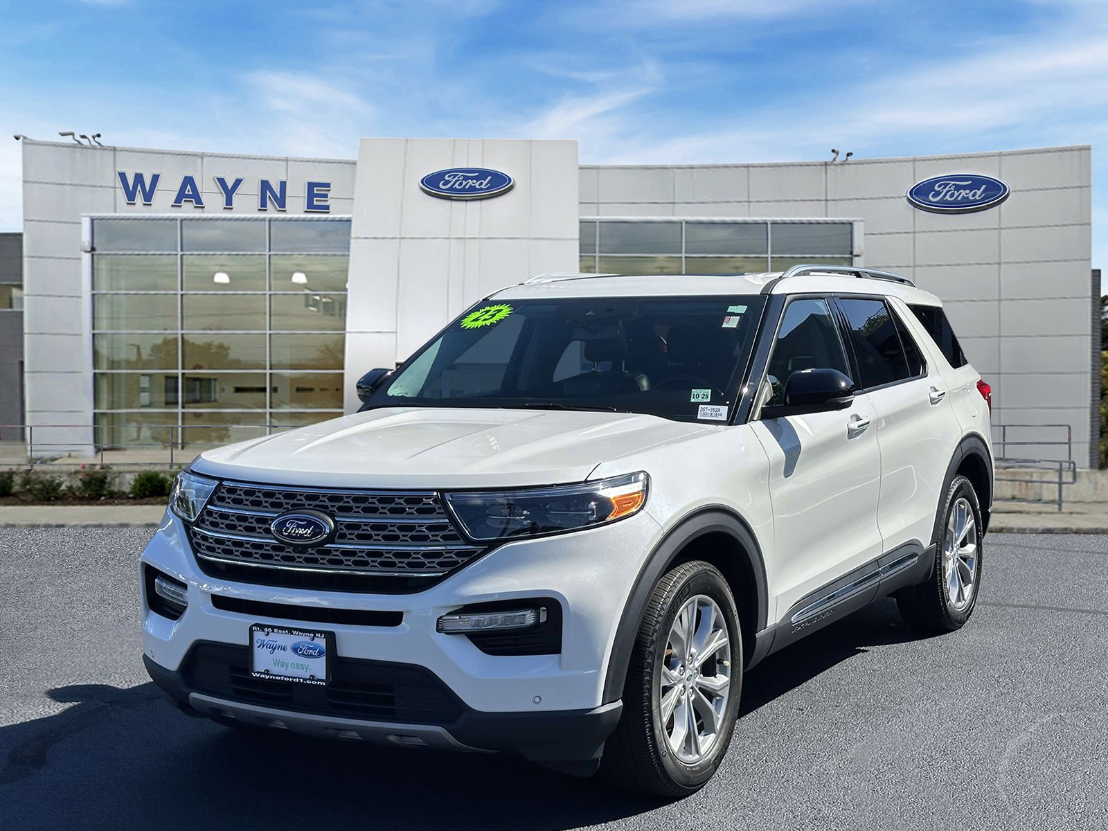 Used 2023 White Ford Limited image 2