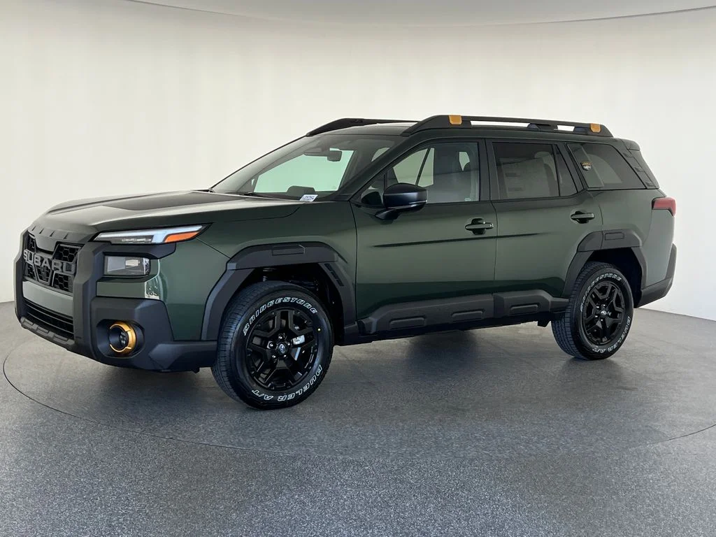 New 2026 DEEP EMERALD GREEN PEARL Subaru Wilderness image 9
