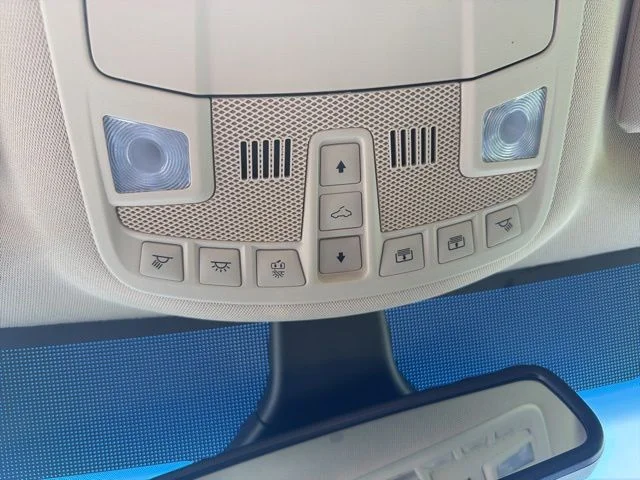 Used 2020 Red Ford SEL image 26