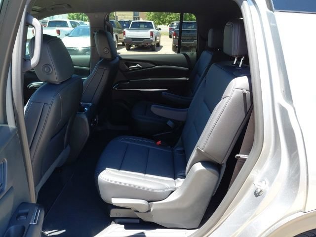 Used 2026 Sterling Gray Metallic Chevrolet LT image 24