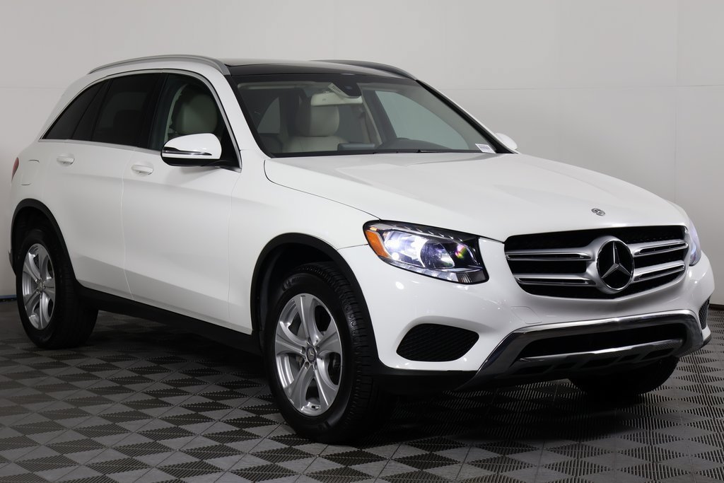 Used 2018 Polar White Mercedes-Benz GLC 300 image 3