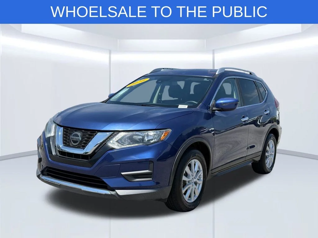 Used 2020 Blue Nissan SV image 1