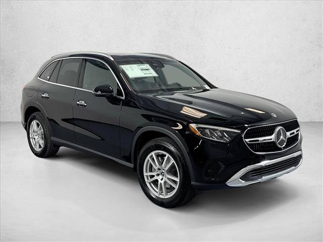 New 2026 Black Mercedes-Benz GLC 300 image 33