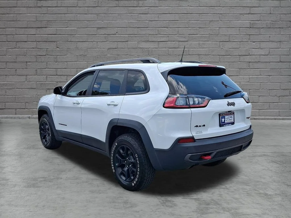 Used 2020 Bright White Clearcoat Jeep Trailhawk image 8