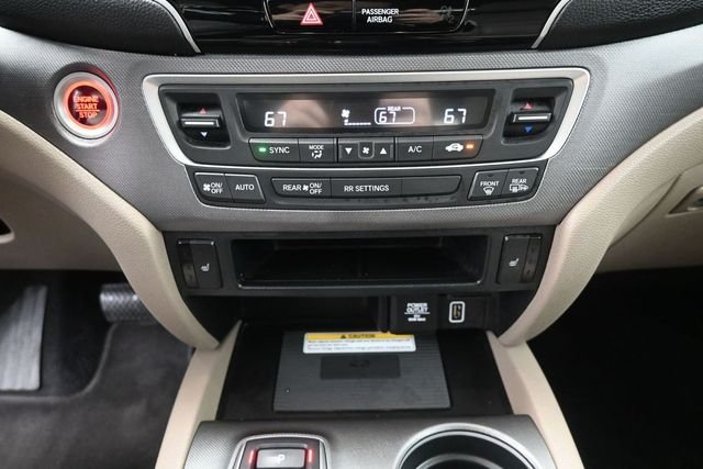 Used 2022 White Honda RTL-E image 27