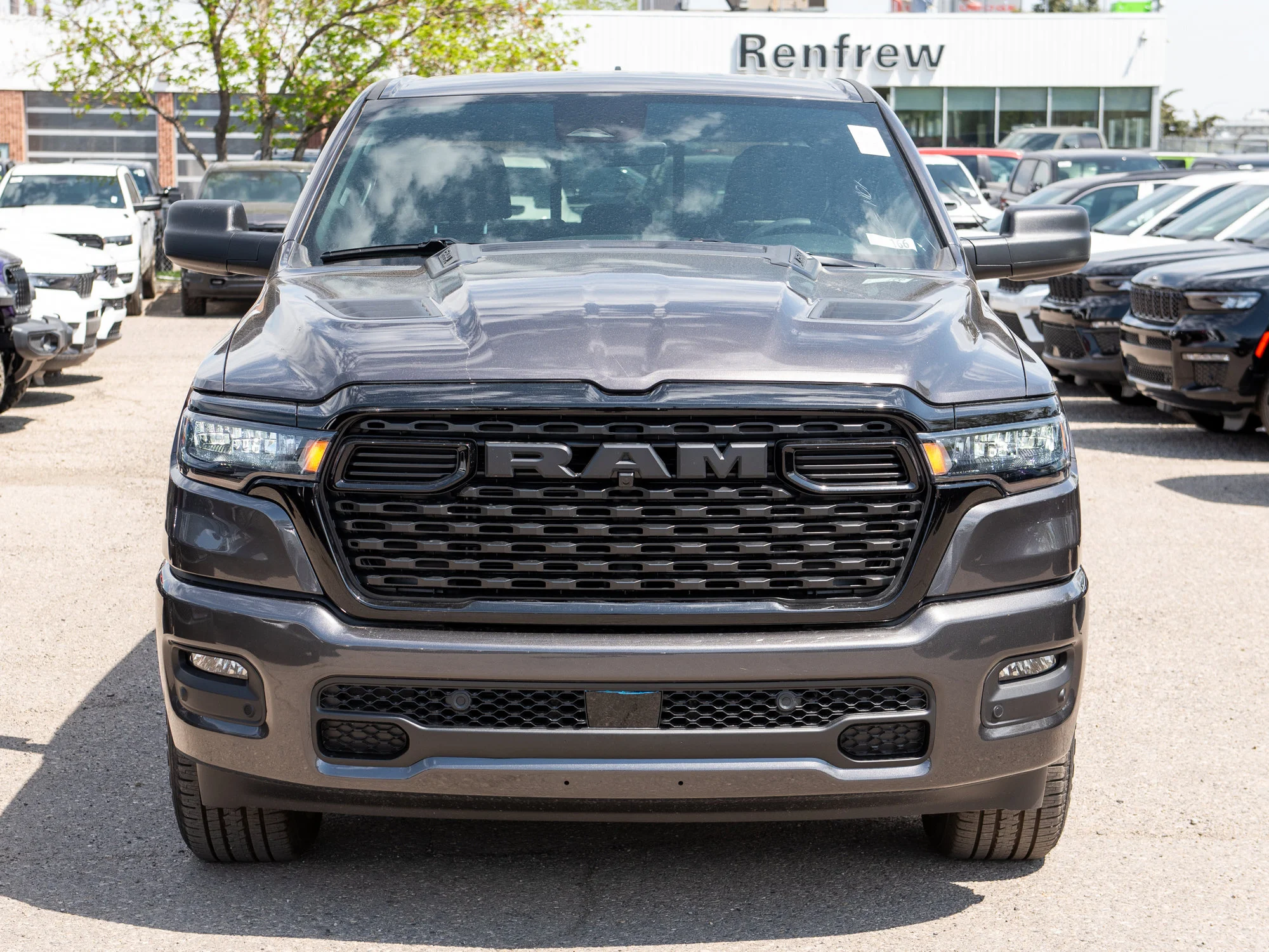 New 2026 Grey RAM Express* image 9