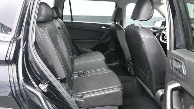 Used 2021 Black Volkswagen 2.0T SE image 15