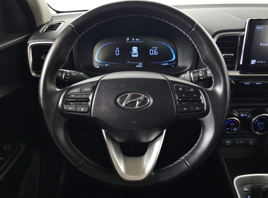 2025 Hyundai Venue SEL - Photo 18