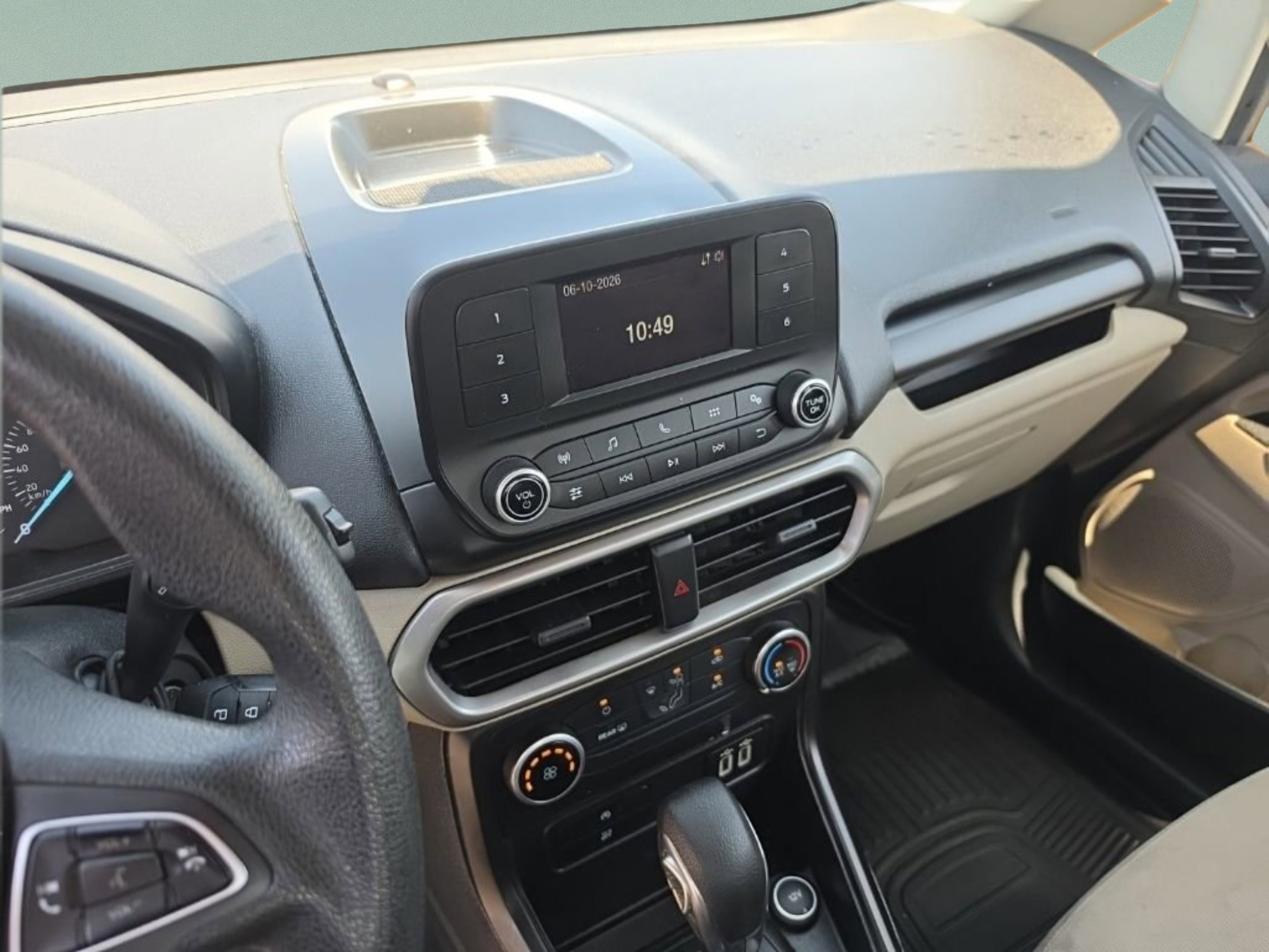 Used 2021 Yellow Ford S image 16