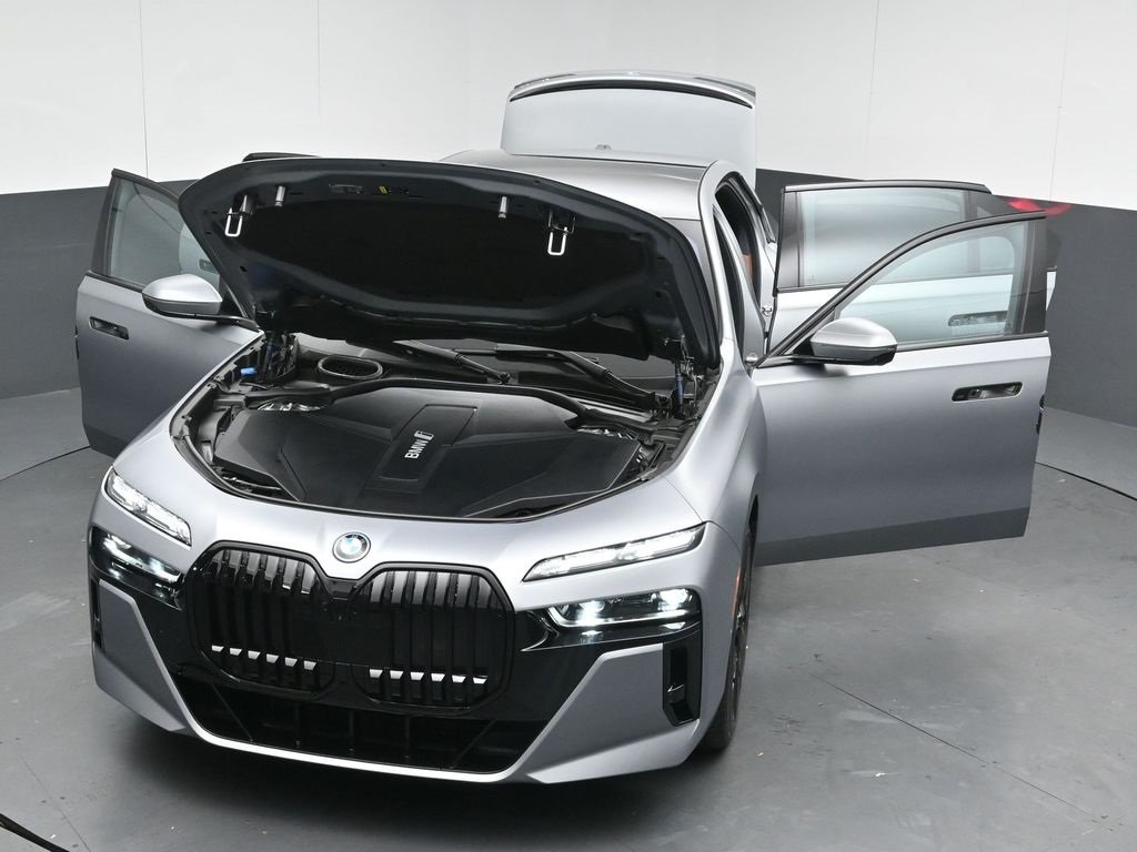 2023 BMW I7 - Image 36