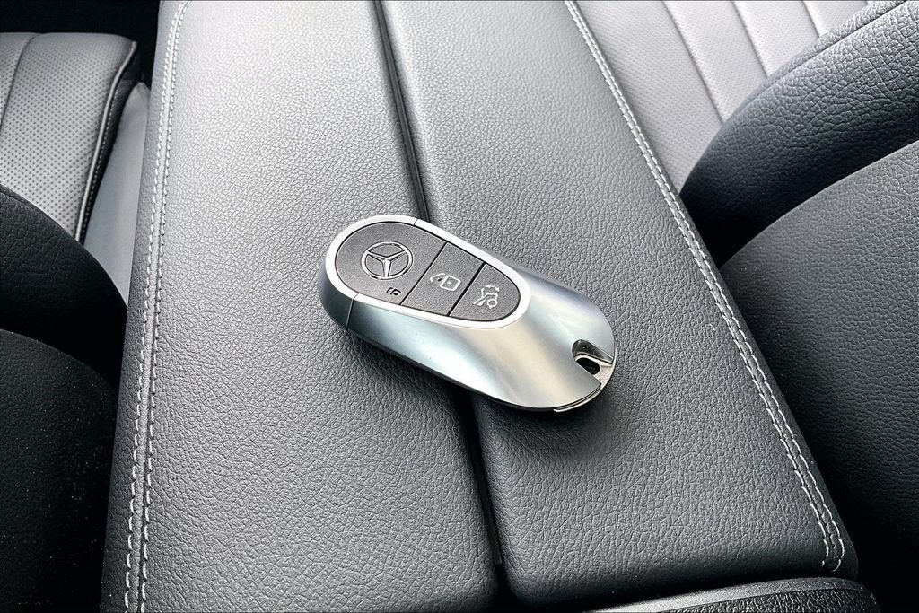 Used 2024 Silver Mercedes-Benz E 350 image 10