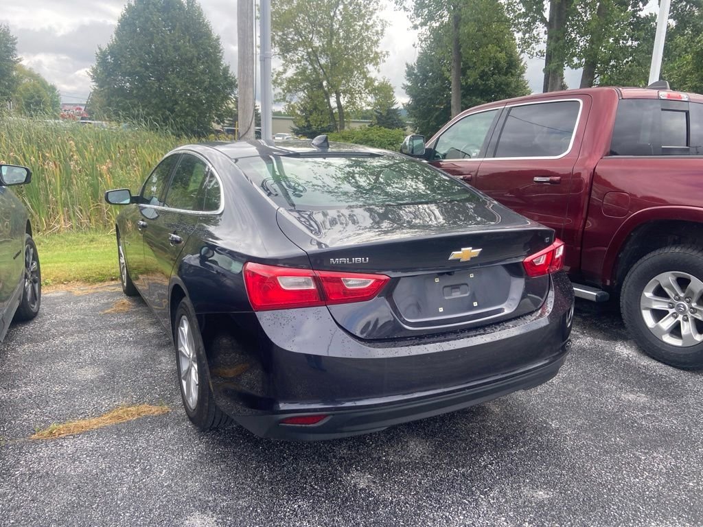 Used 2023 Dark Ash Metallic Chevrolet LT image 4