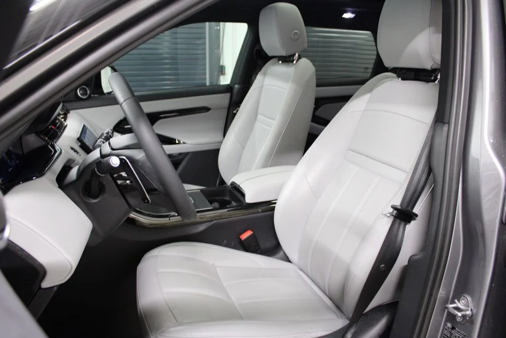 Used 2026 Gray Land Rover S image 39
