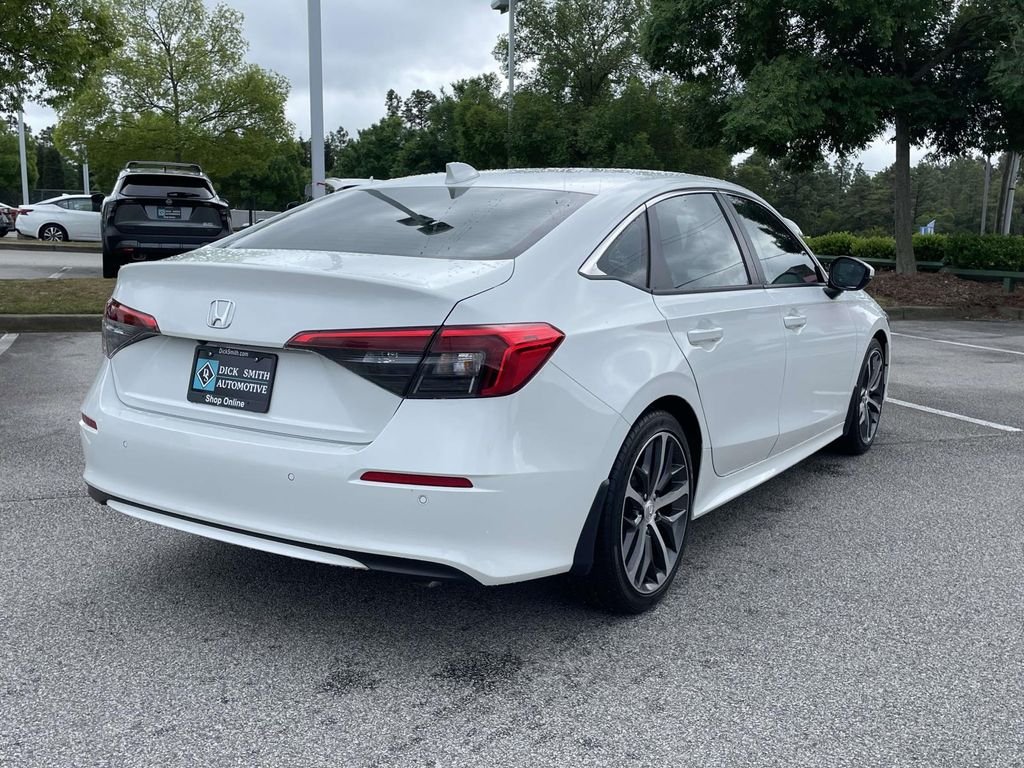 Used 2022  Honda Touring image 6