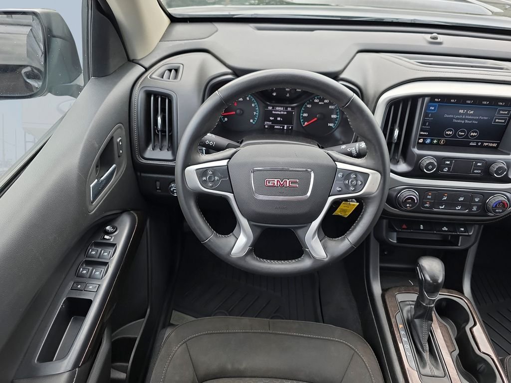 Used 2022 Onyx Black GMC Elevation image 12