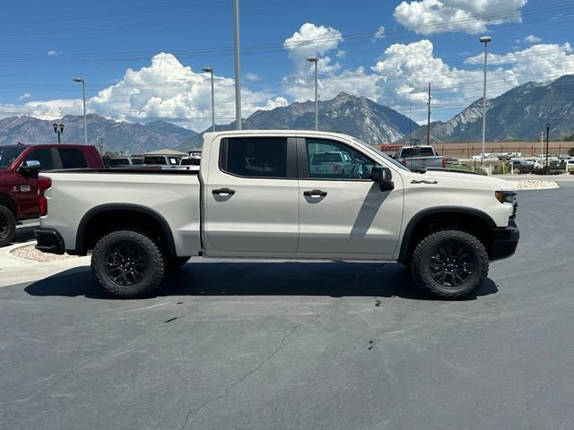 2026 Chevrolet Silverado 1500 ZR2 - Photo 8