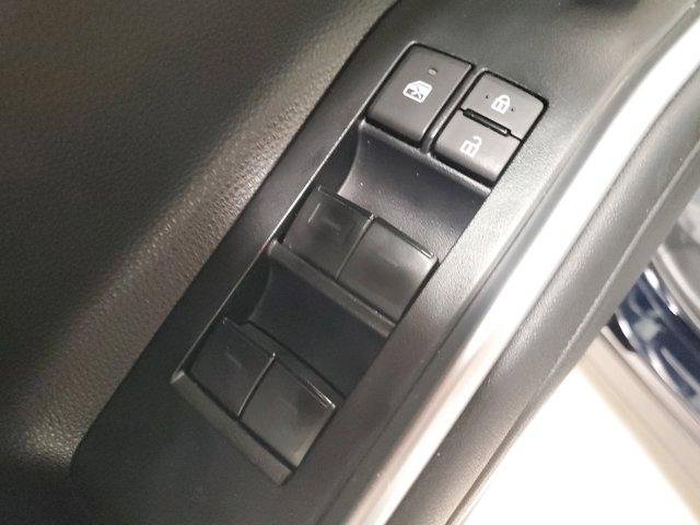 2024 Toyota Highlander LE - Photo 22