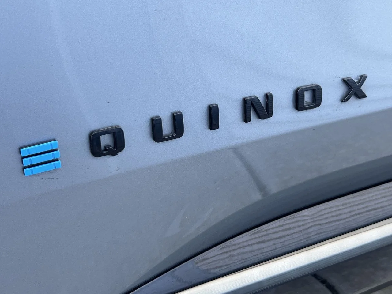 2024 Chevrolet Equinox EV Launch Edition - Photo 33