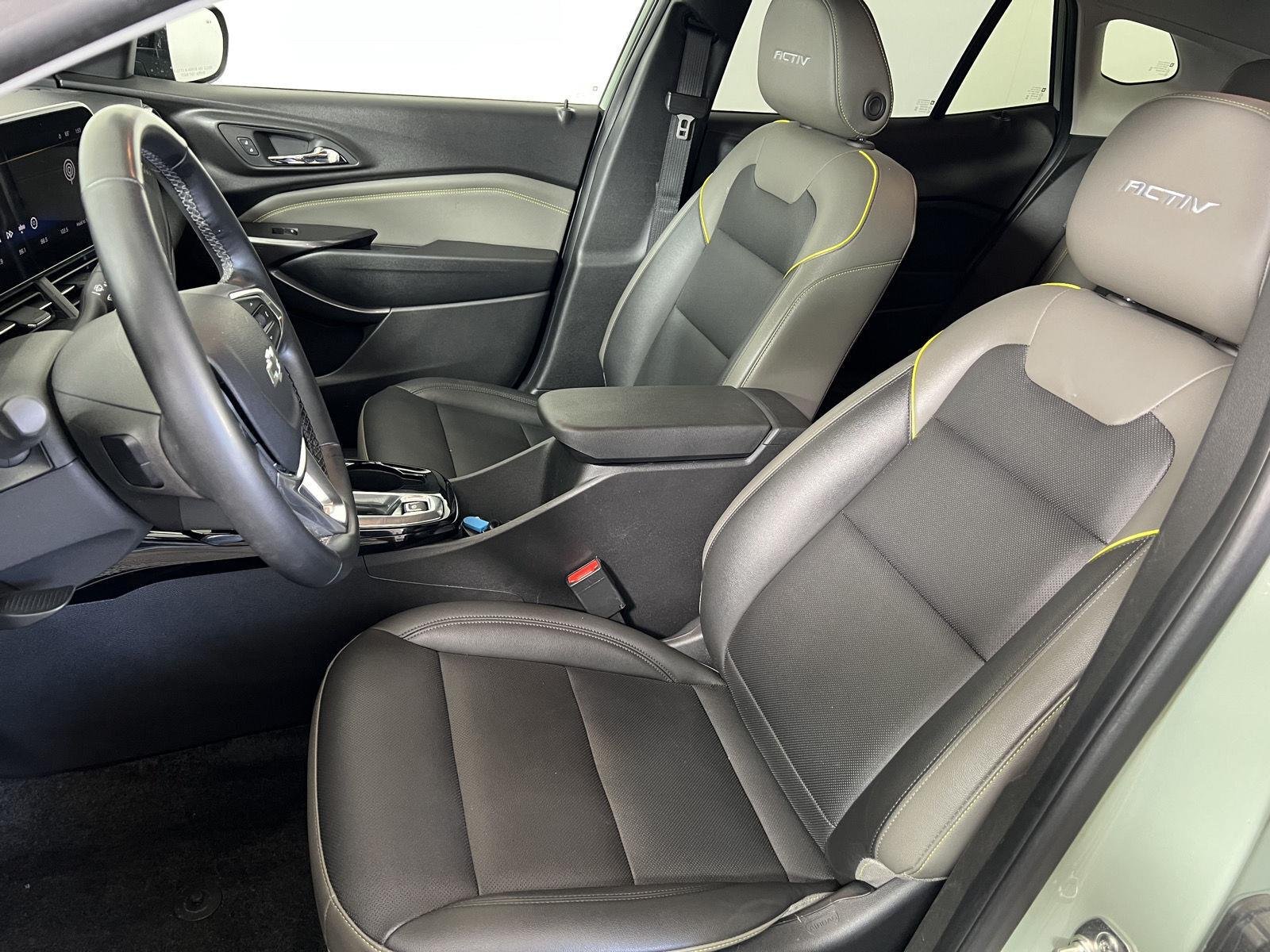 Used 2025 Cacti Green Chevrolet ACTIV image 5