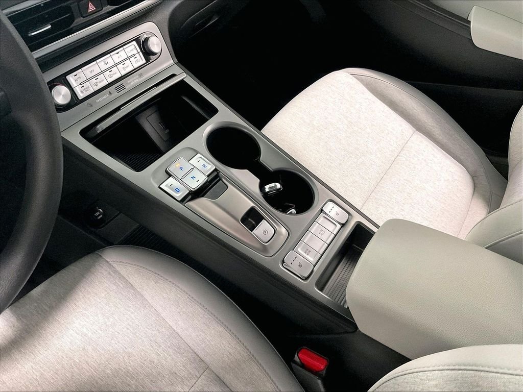 Used 2023 Gray Hyundai SE image 20