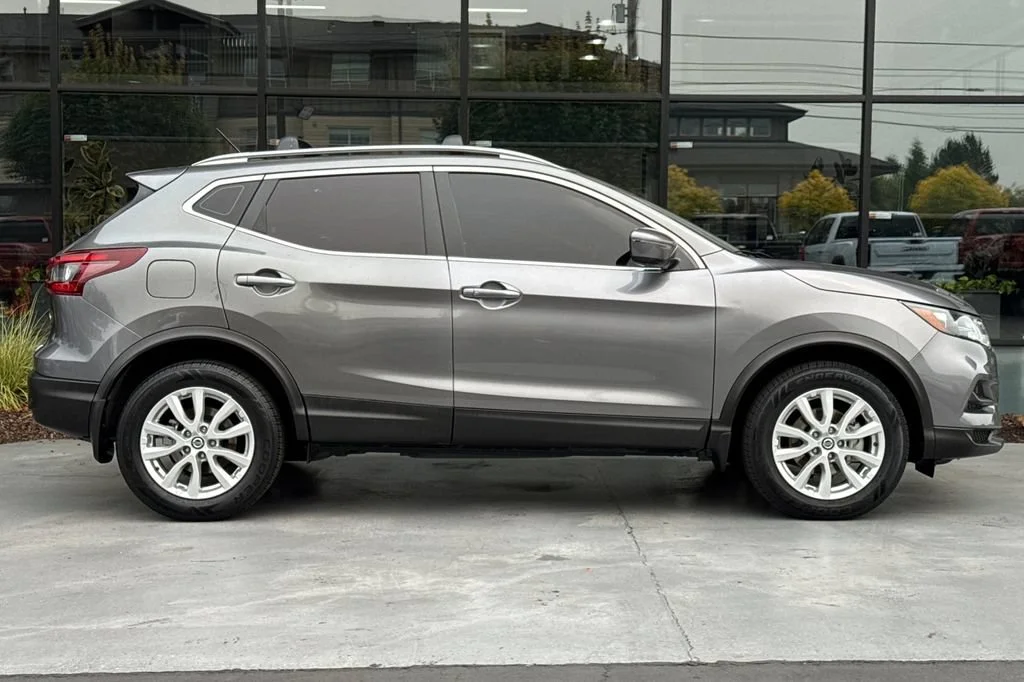 2020 Nissan Rogue Sport SV - Photo 3