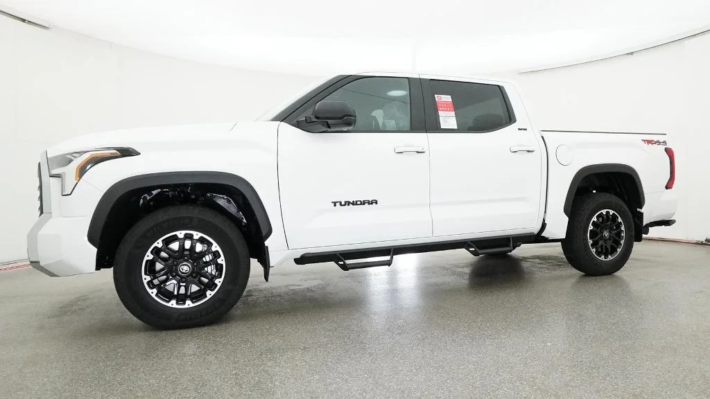 New 2026 Ice Cap Toyota SR5 image 4