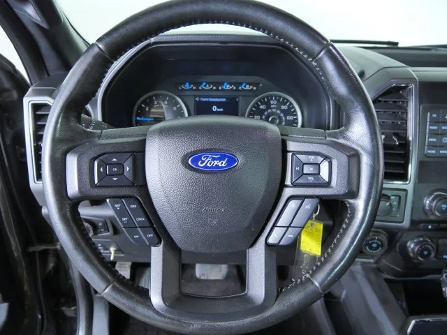 Used 2017 Gray Ford XLT image 29
