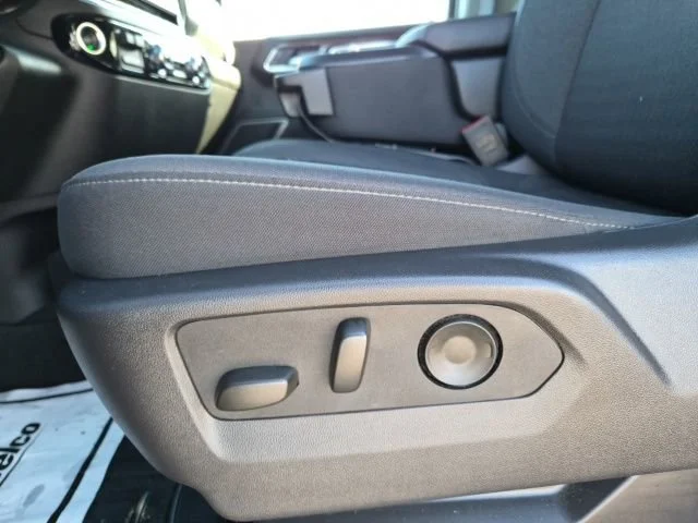 Certified Used 2025 Onyx Black GMC Elevation image 16
