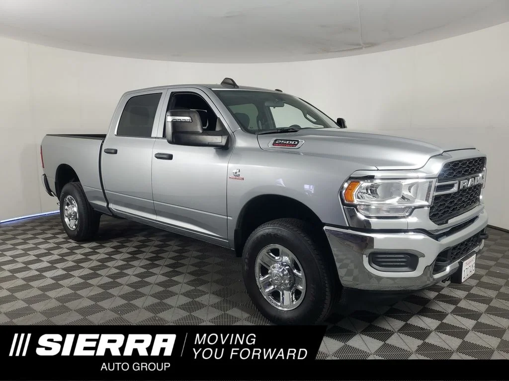Used 2023 Silver Ram Tradesman image 1