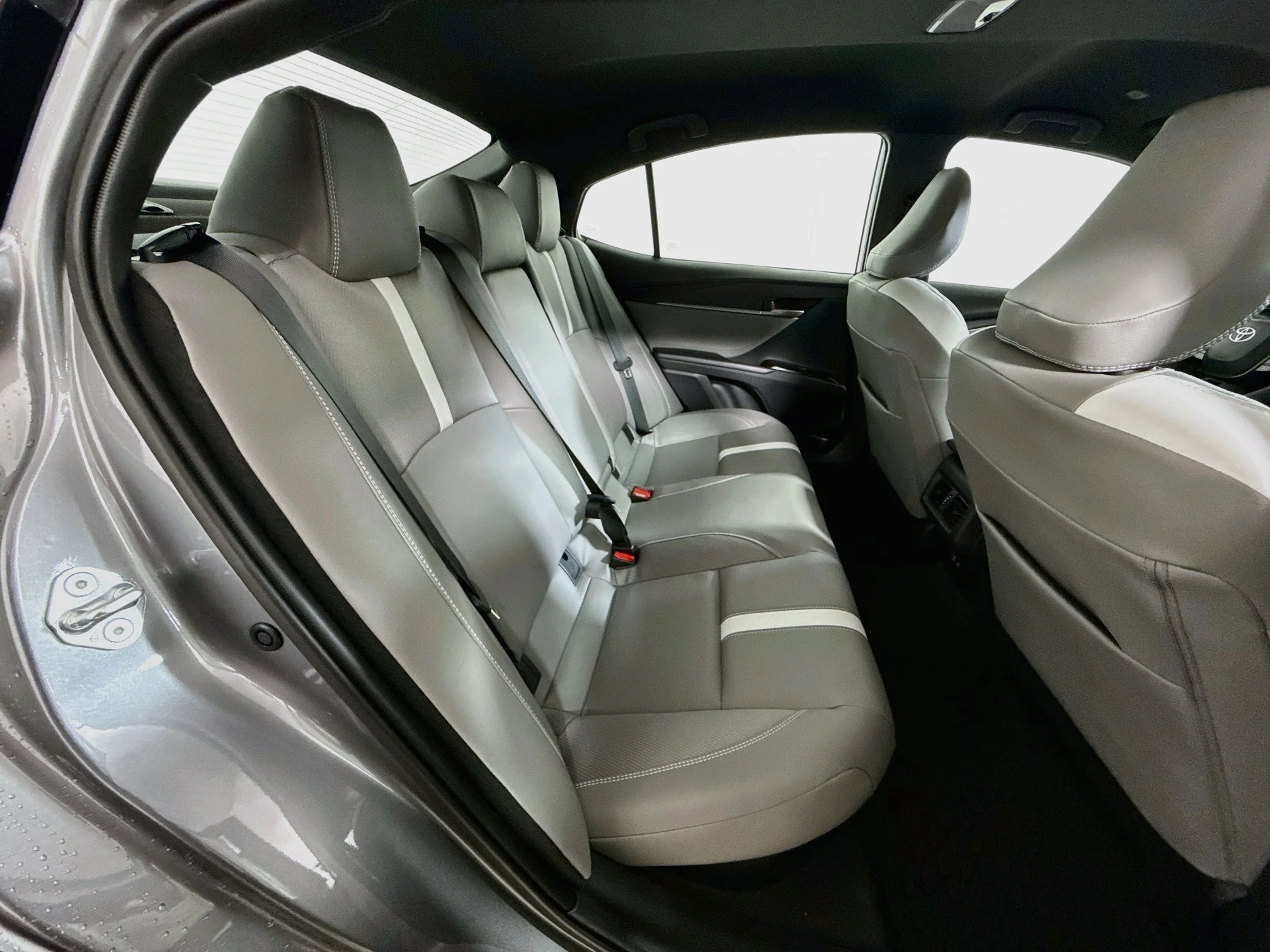 New 2026 Heavy Metal Toyota SE image 24