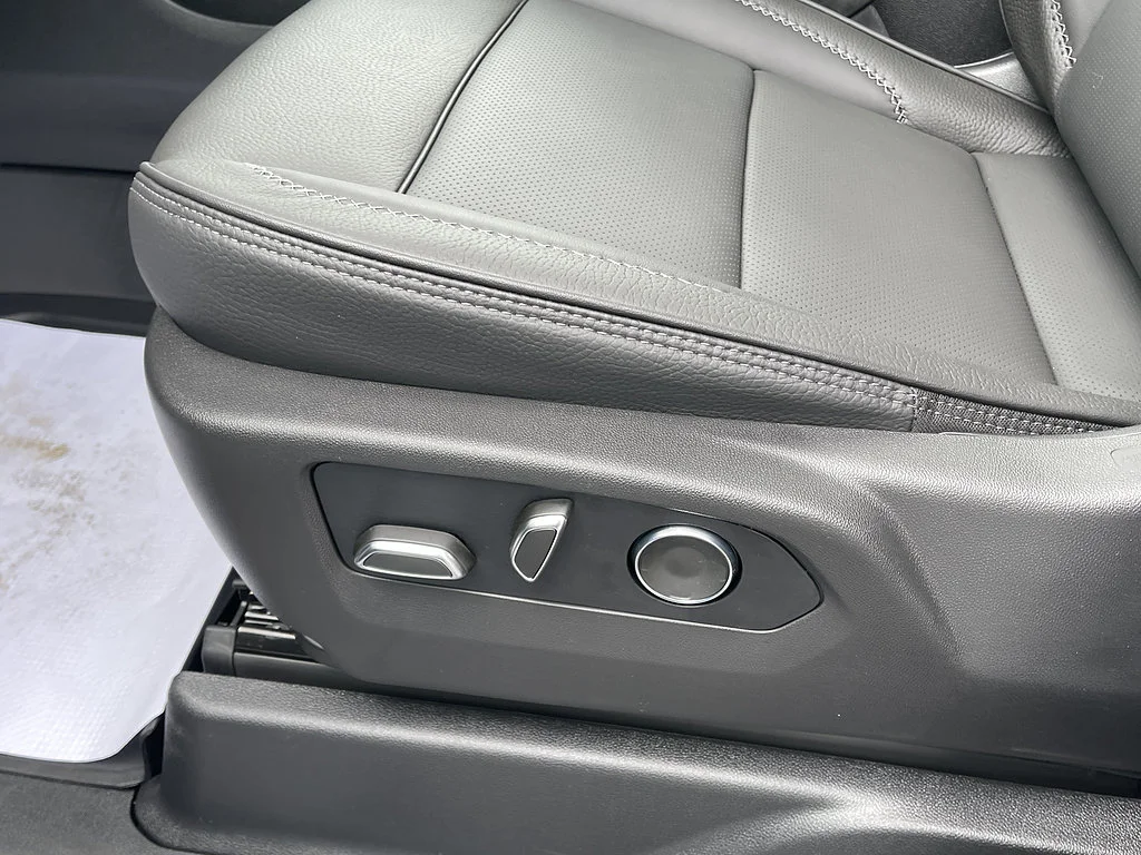 New 2026 Glacier White Tricoat GMC Denali image 36