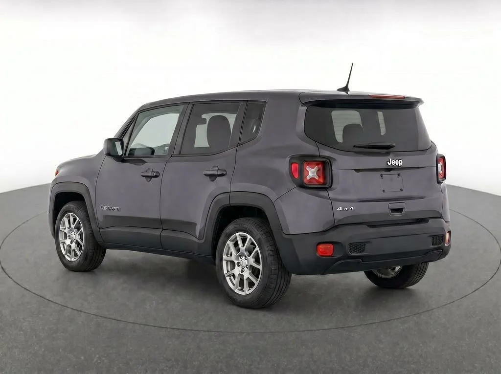 2023 Jeep Renegade Latitude - Photo 3