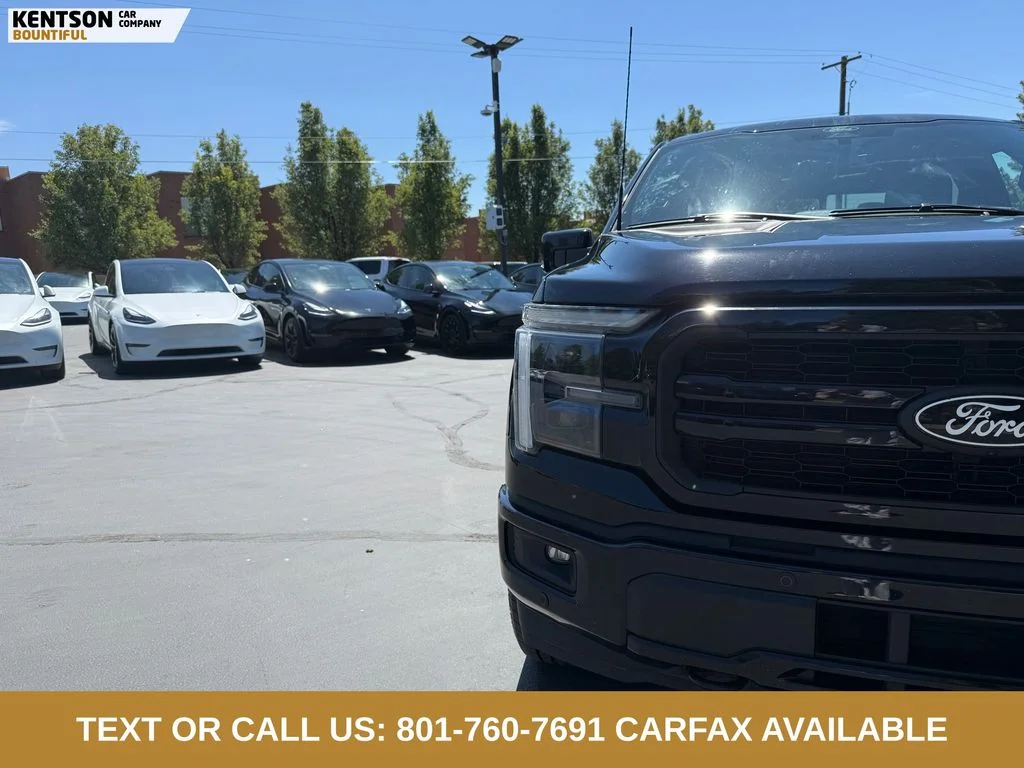 Used 2025 Black Ford Lariat image 13