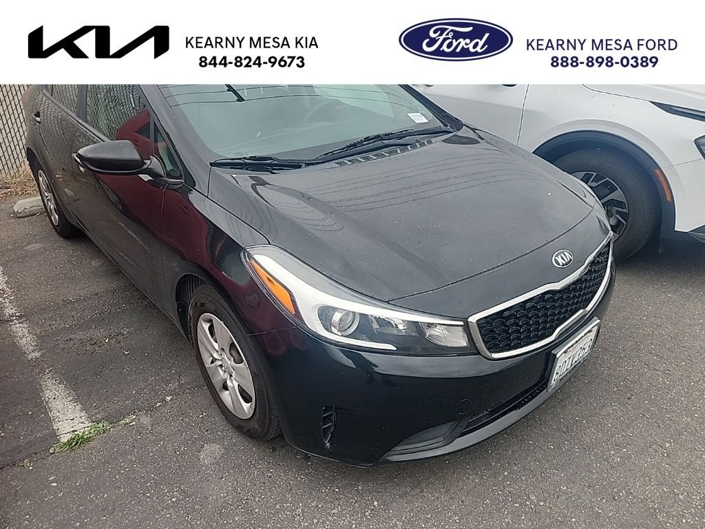 2017 Kia Forte LX AT's photo