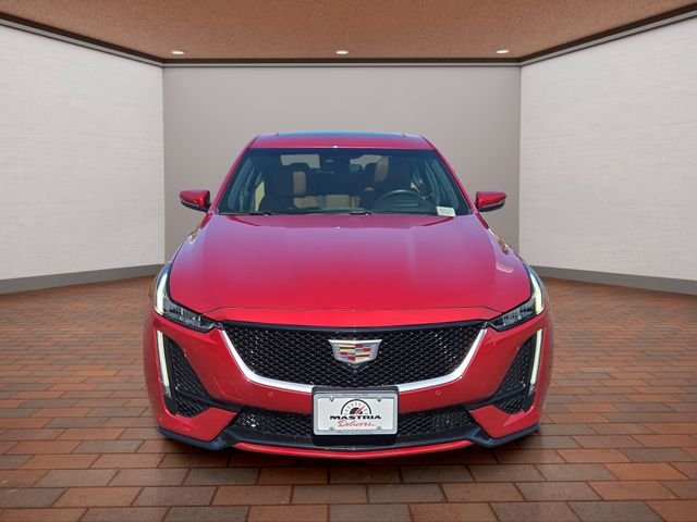 Used 2020 Red Cadillac Sport image 33