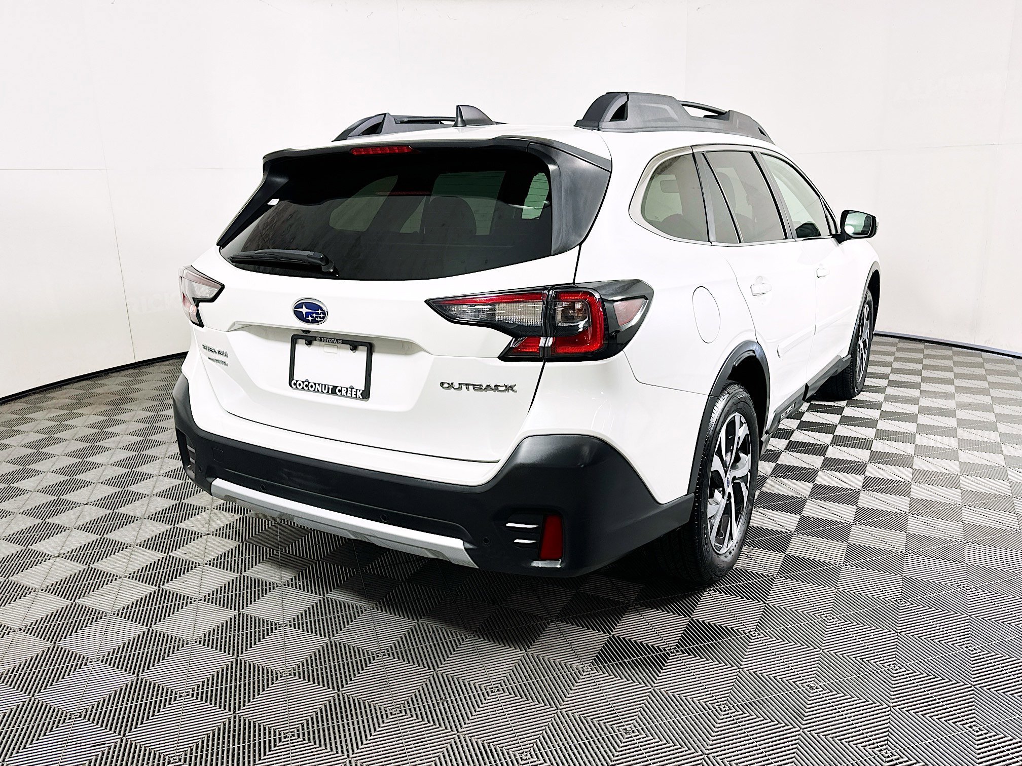 2022 Subaru Outback thumbnail 5