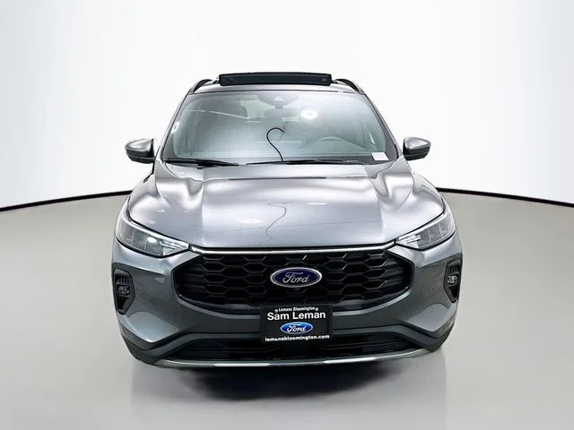 2026 Ford Escape ST-Line Select - Photo 2