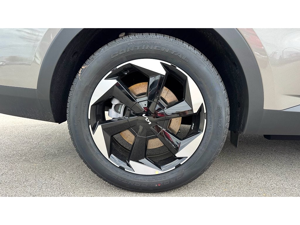 New 2026 Volcanic Sand Kia EX image 31