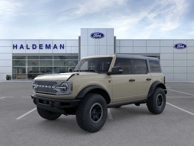 2025 Ford Bronco 4-Door