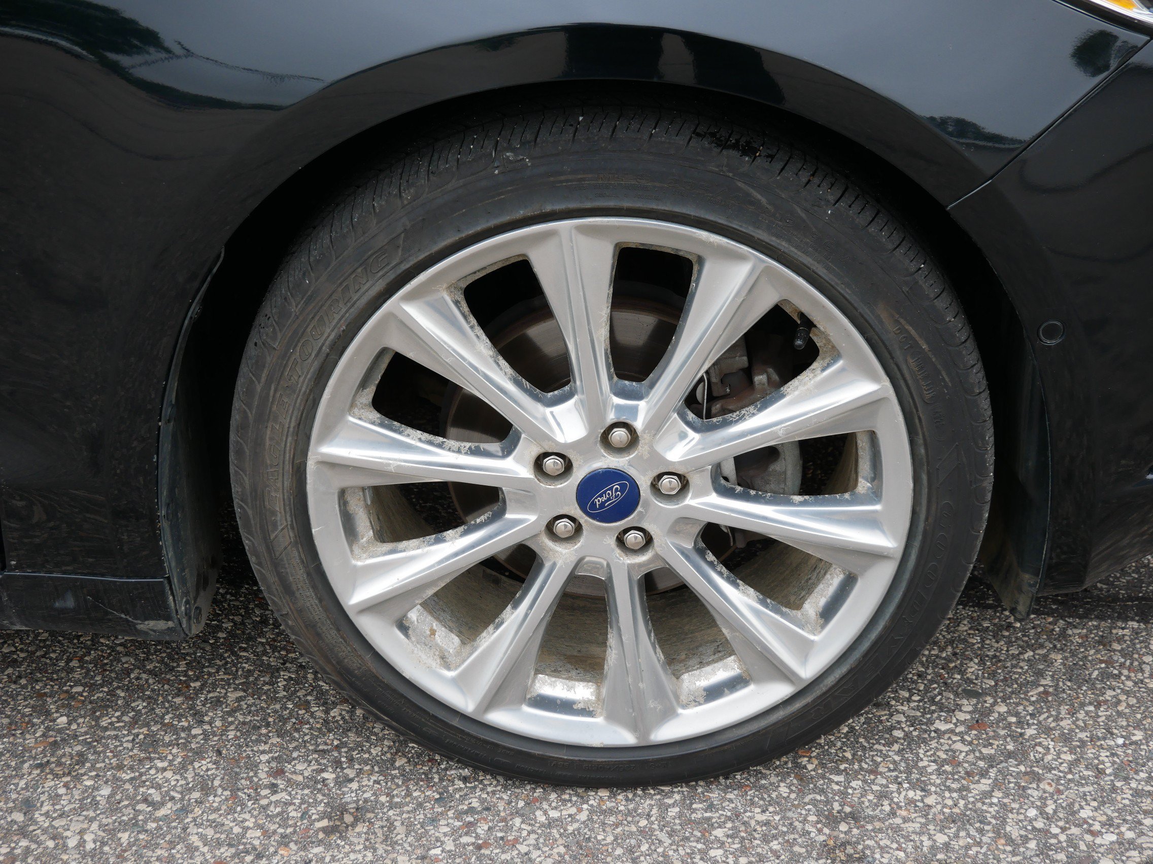 Used 2017 Black Ford Platinum image 9