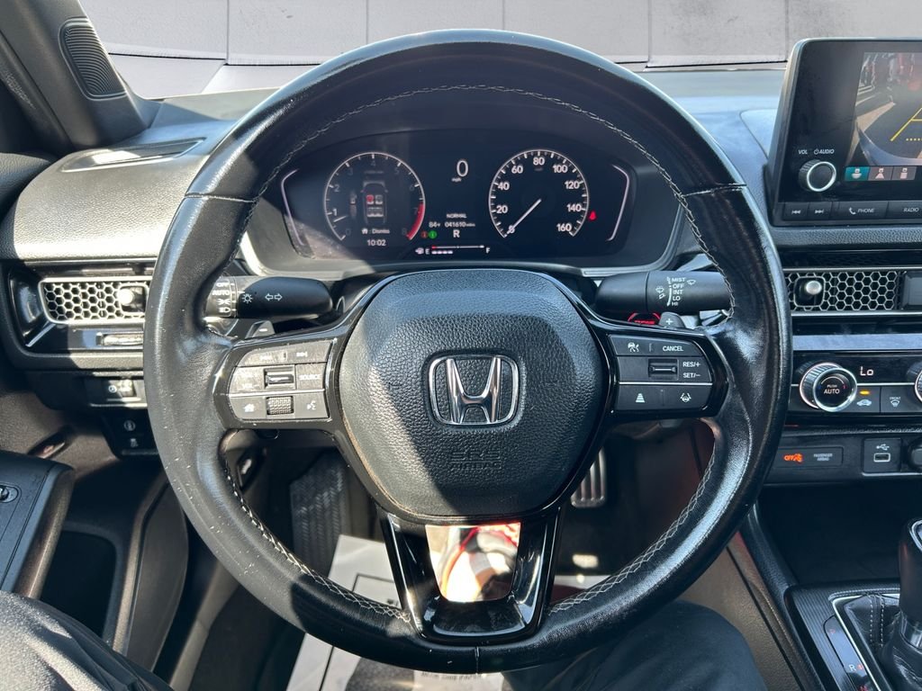 Used 2023  Honda Sport image 9
