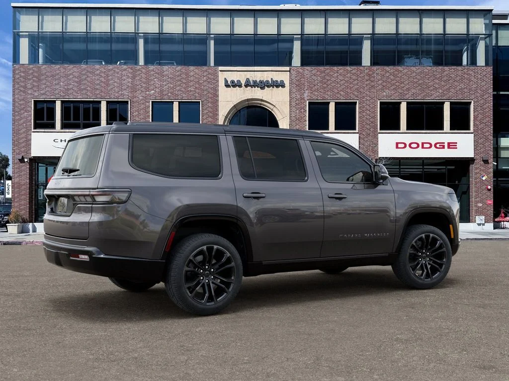 New 2026 Baltic-Gray Metallic Clear-Coat Exterior Paint Jeep Summit Obsidian image 4