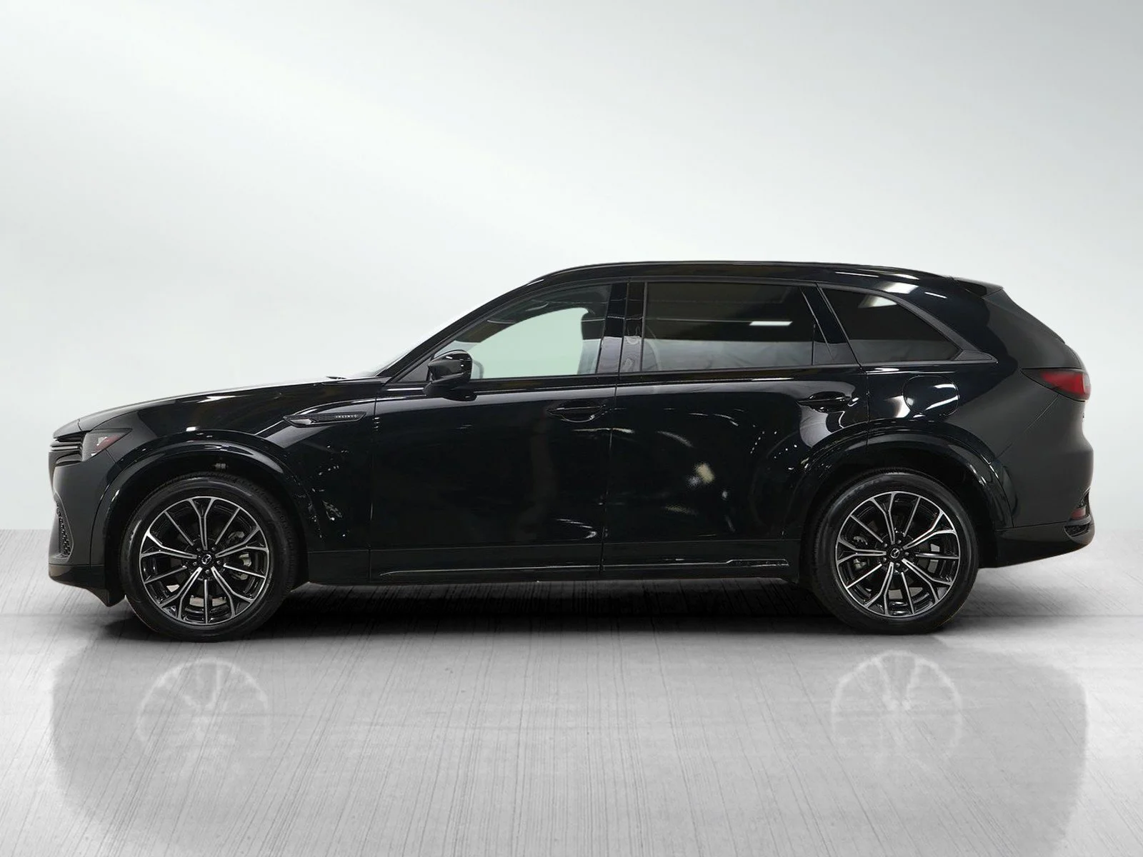Certified 2025 Mazda CX-70 Premium Package with VIN JM3KJDHC5S1121137 for sale in Burnsville, Minnesota