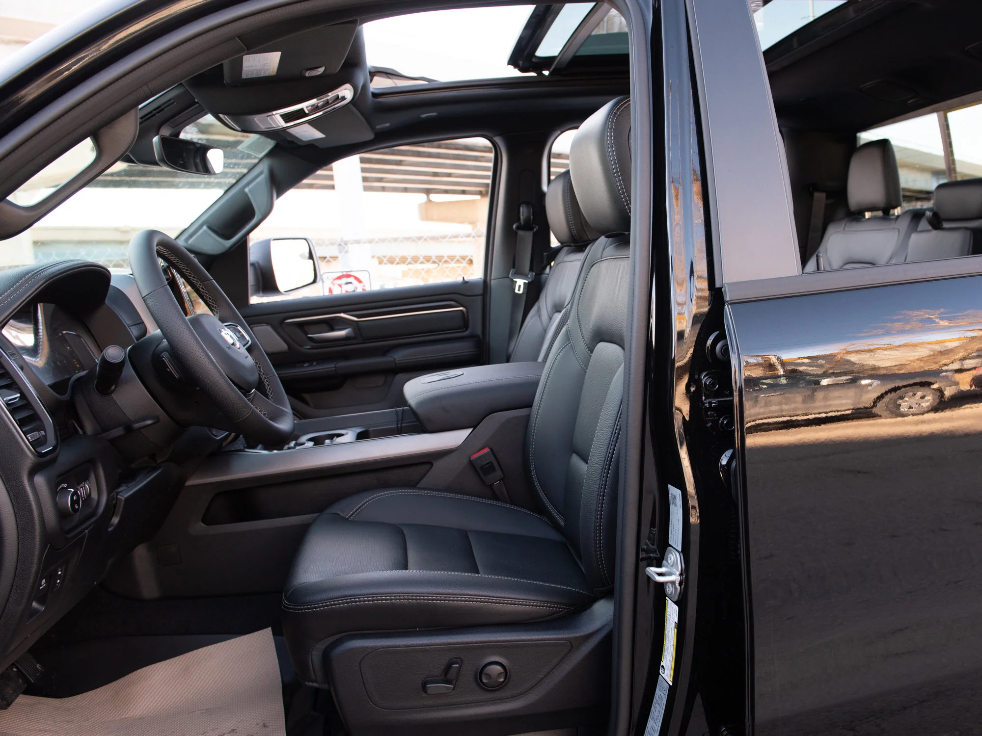 New 2026 Black RAM Sport* HEMI V8 image 21