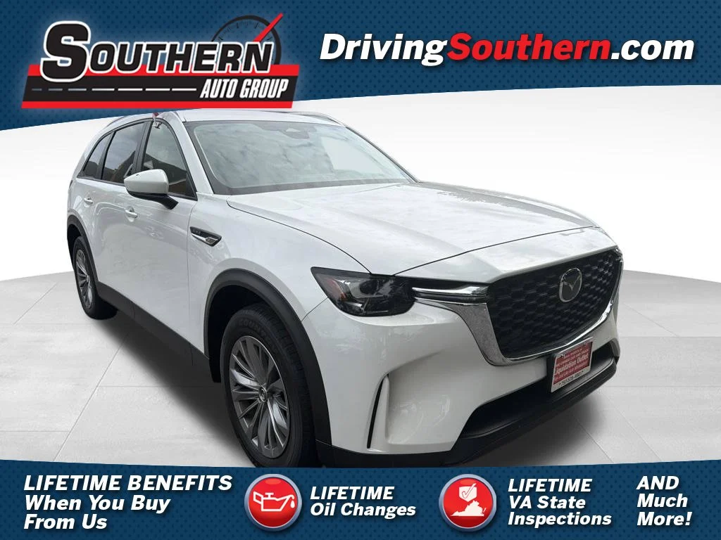 Used 2026 White Mazda 3.3 Turbo Select image 1