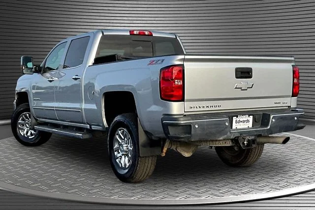 Used 2017 Silver Chevrolet LTZ image 4