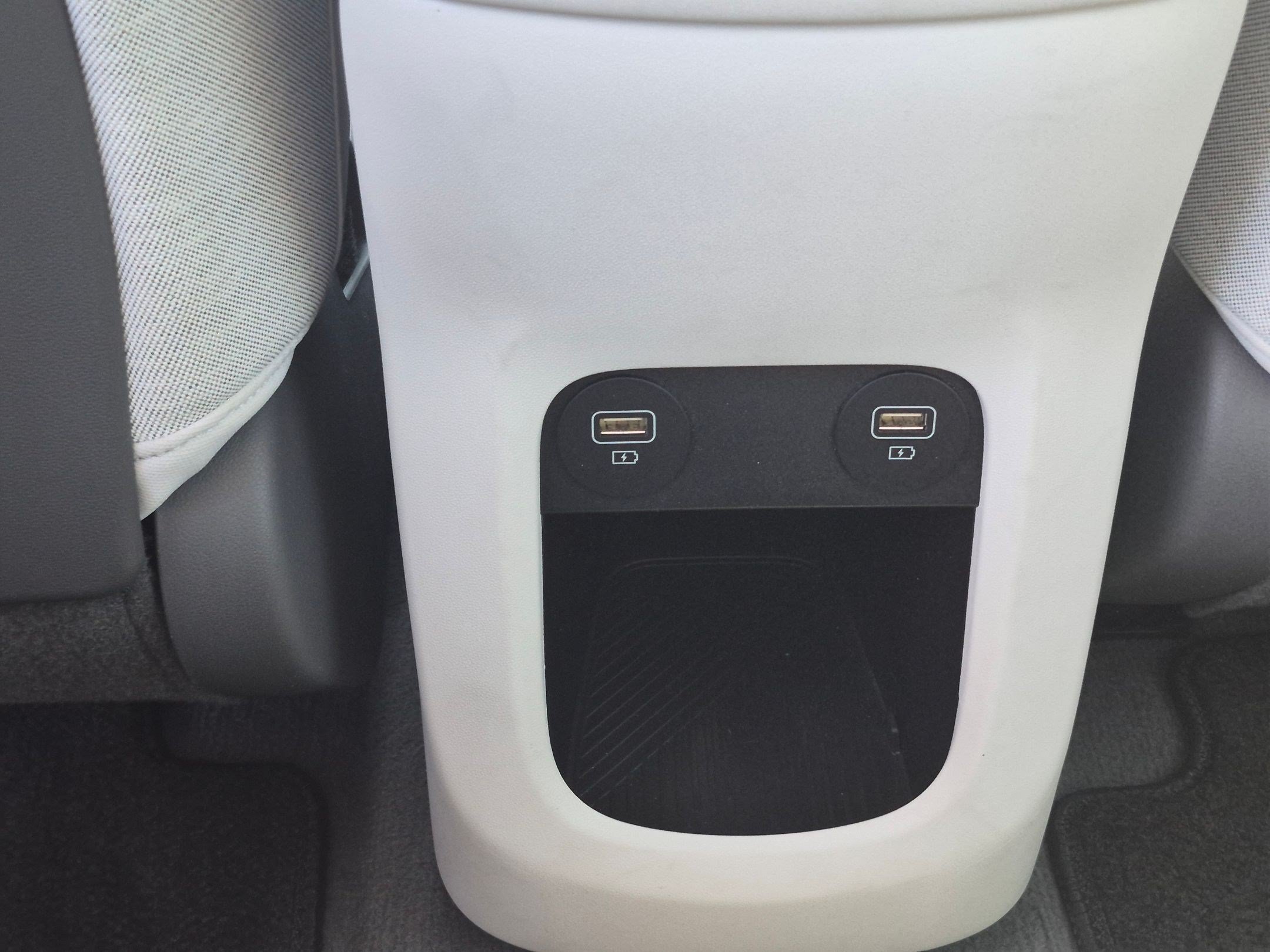 2024 Hyundai IONIQ 5 Limited - Photo 25