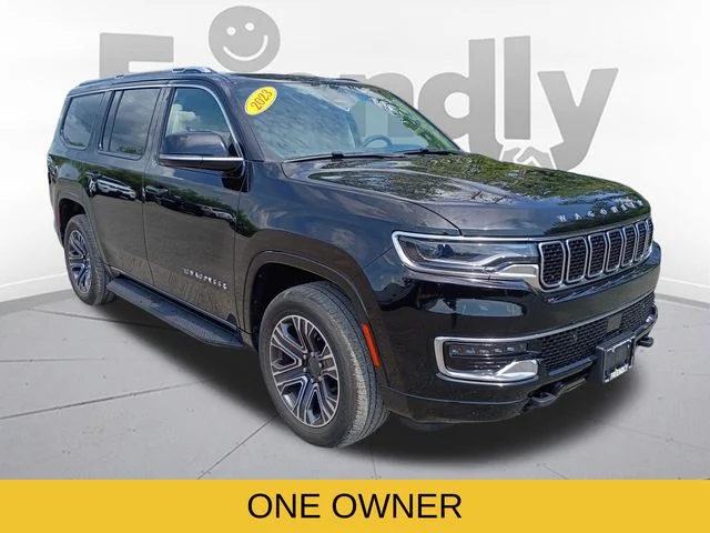 Used 2023 Black Jeep Base image 3