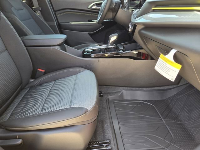 2026 Chevrolet Trax LT - Photo 10