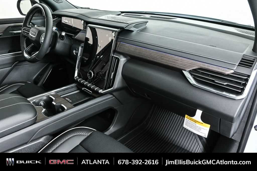 2026 GMC Acadia Denali - Photo 25